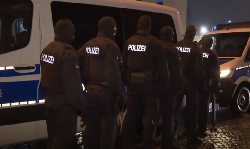 Germania: Patru bărbați care se pregăteau să construiască o bombă, arestați în Köln