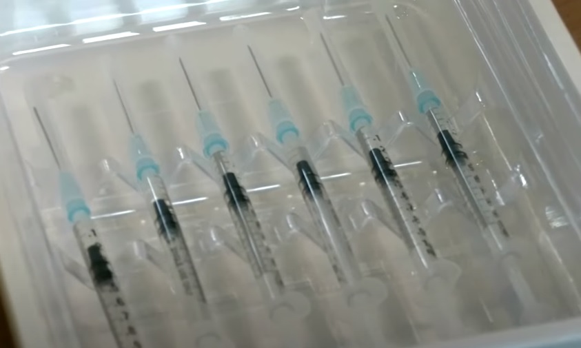 Aproape un milion de vaccinuri, administrate într-o singură zi în Germania. În viitor, cei care nu se vaccinează ar putea fi amendați