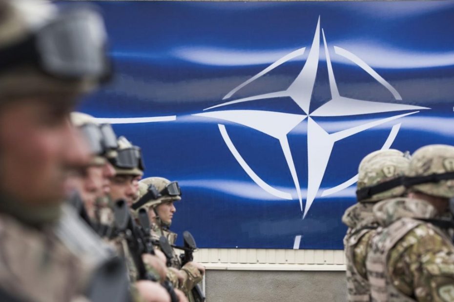 NATO trimite trupe est