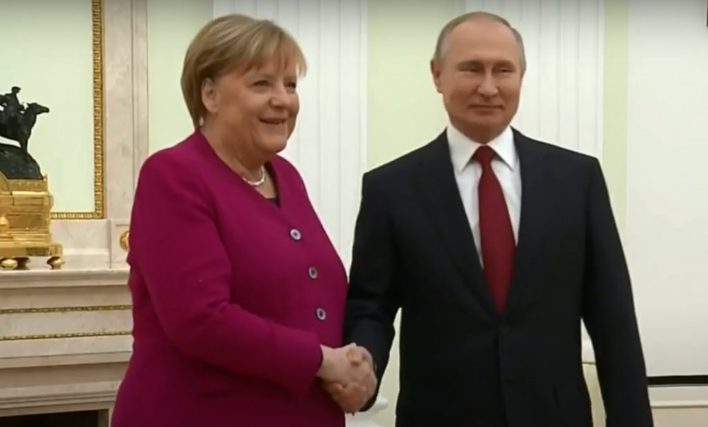 Merkel personal responsabilă război ucraina