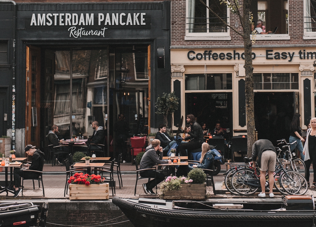 Amsterdam semne stradale traficanți droguri