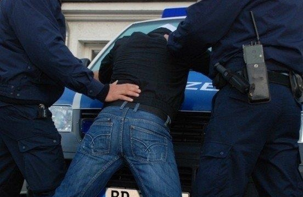 Condamnați furt în România arestați Germania