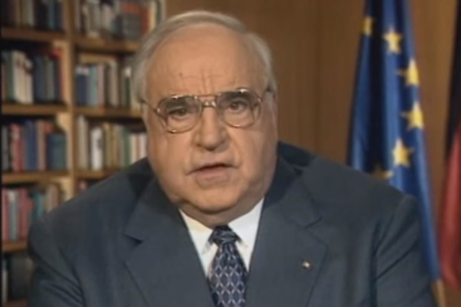 Helmut Kohl s-a opus extinderii NATO