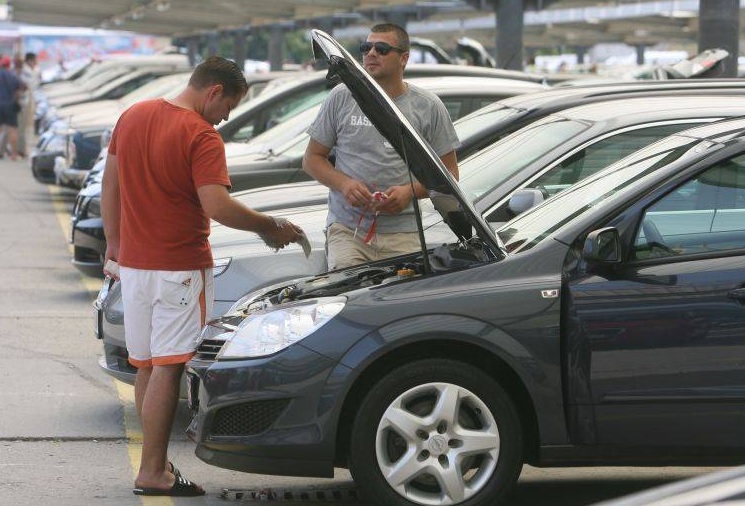 România înmatricularea mașinilor second-hand importate