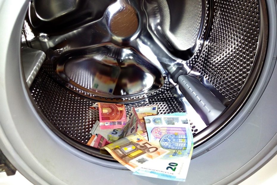 Spălarea banilor în Germania. Cea mai mare economie europeană a fost criticată de un organ de supraveghere global pentru