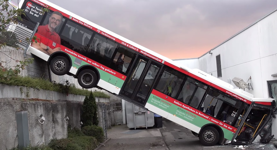 Accident de autobuz în Germania