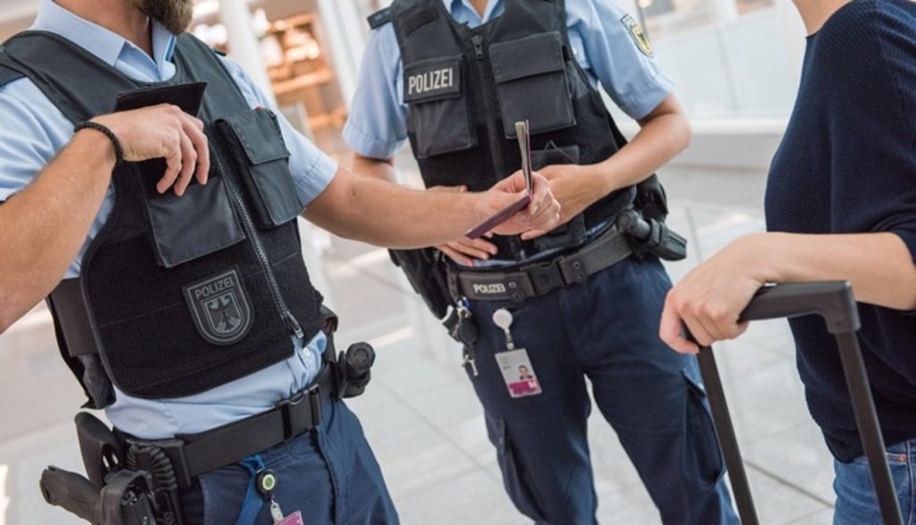 Amenzi neplătite în Germania, risc de arestare