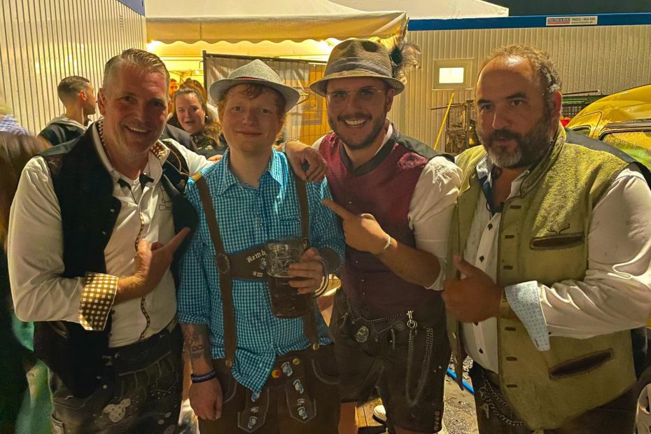 Halba de bere din care a băut Ed Sheeran la Oktoberfest