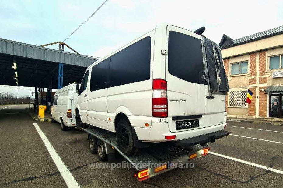 Microbuz furat din Belgia, depistat la frontiera română