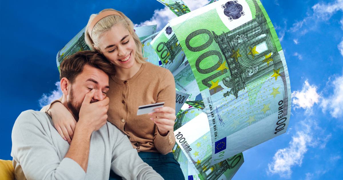 Cum retragi 2000 euro pe luna de pe Revolut fara comision