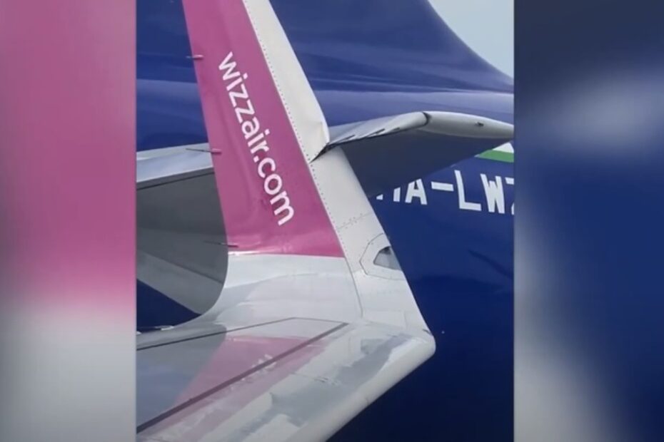 Două avioane Wizz Air s-au ciocnit pe pistă la Suceava