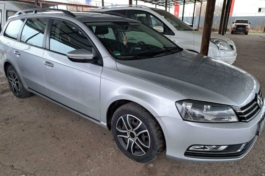 Volkswagen Passat furat din Germania