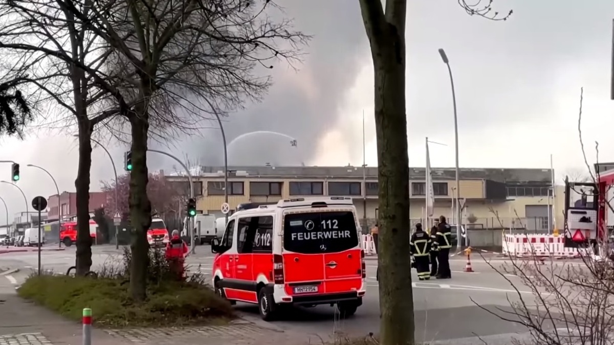 Incendiul care a izbucnit duminică în Hamburg