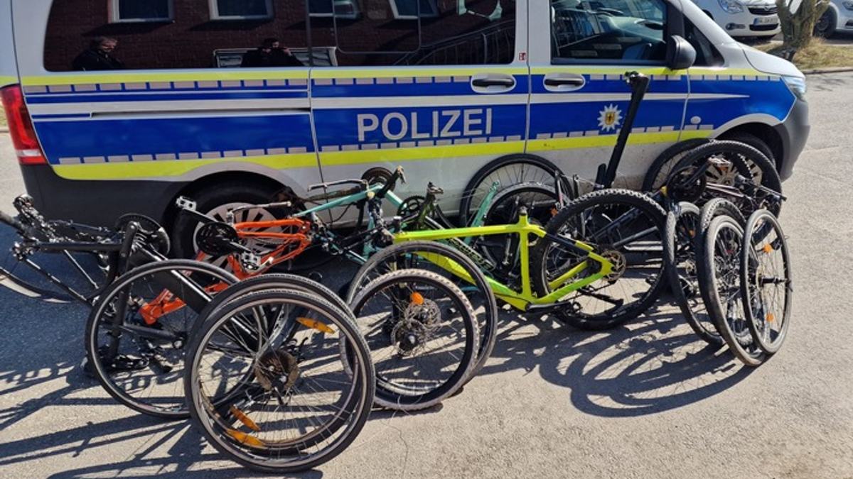 Zeci de biciclete, furate de un român din Essen, Germania
