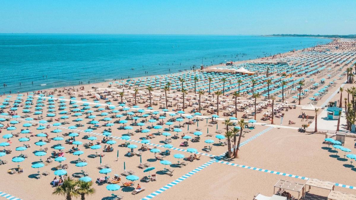 Interdicție pentru topless staţiune Marea Adriatică
