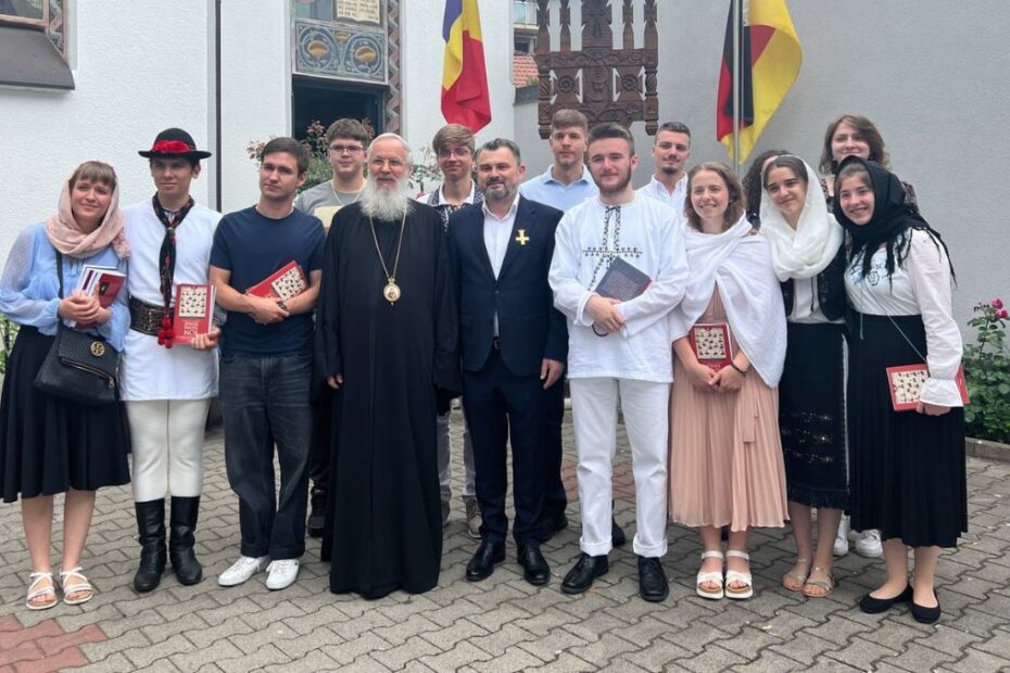 Secretarul de stat de la Diaspora a fost decorat de biserică în Germania