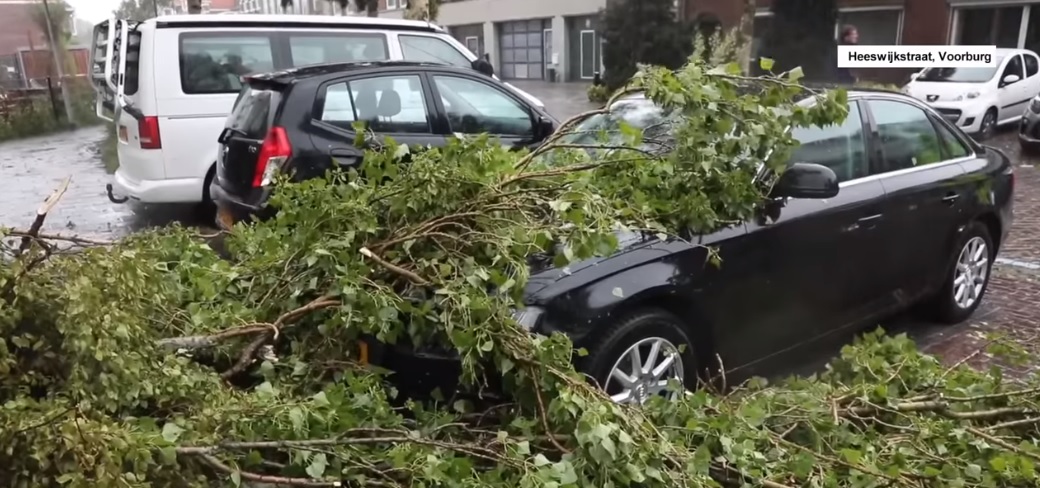 Furtuna care lovește Germania a făcut prăpăd în Olanda