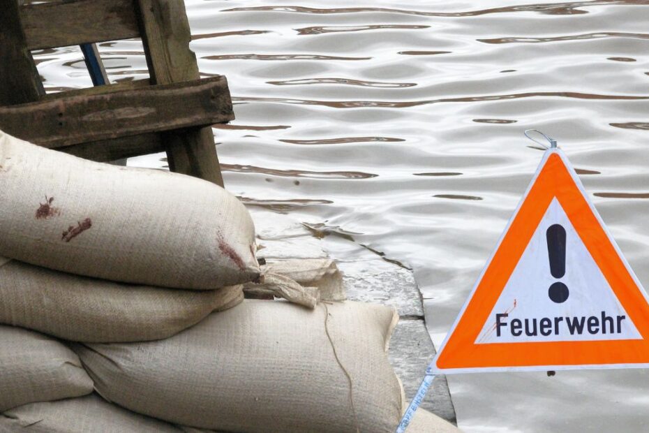 Inundațiile din Germania locuitorii fură saci nu nisip