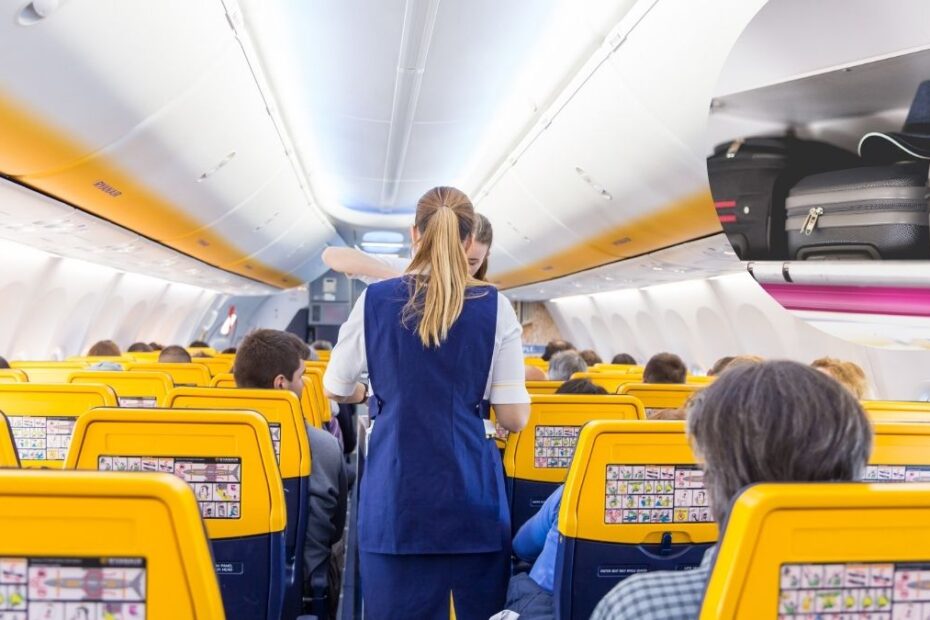 Ryanair, Wizz Air, easyJet, Jet2, TUI - reguli pentru bagaje de mână 2024
