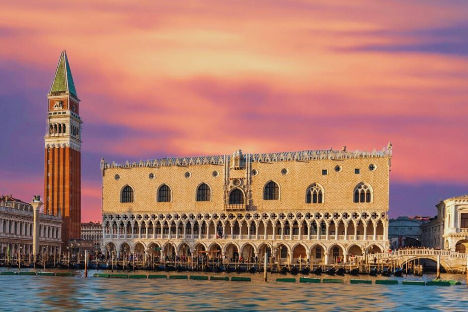 Veneția a introdus taxa de intrare 2024
