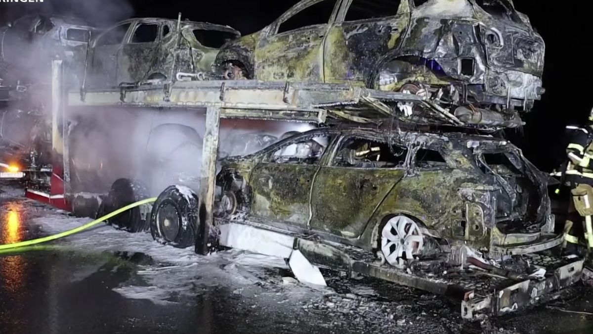 Incendiu în cel mai lung tunel rutier de autostradă din Germania