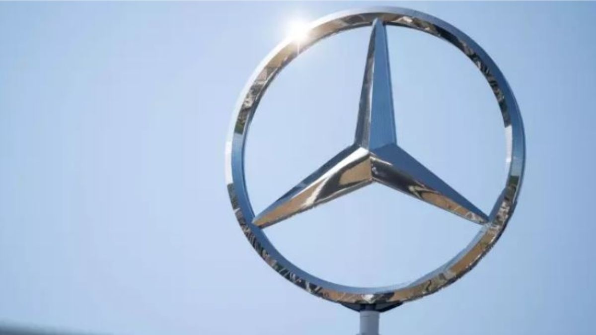Mercedes recheamă peste 75.000 de vehicule