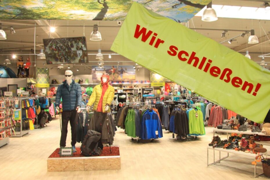 Lanțul de magazine german închide imediat toate sucursalele