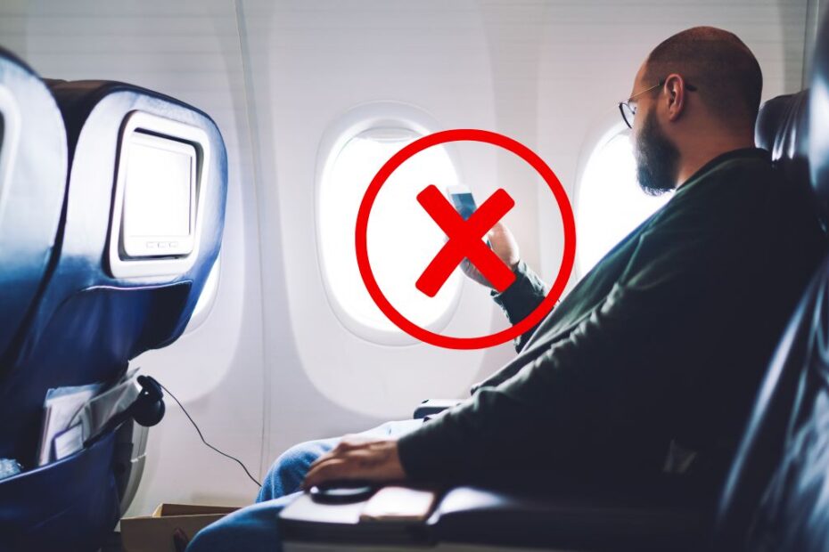 Măsuri de siguranță în avion referitoare la telefon