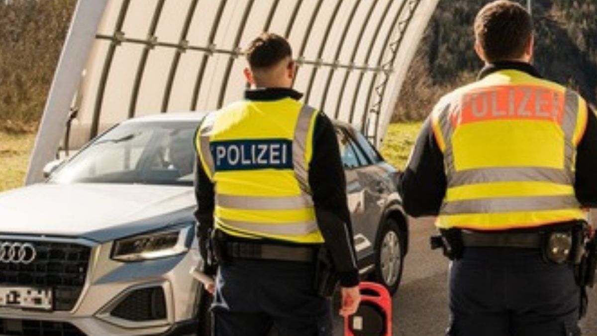 Identificat grup de infractori români în Germania