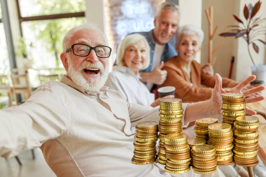 Începe plata banilor suplimentari către pensionari