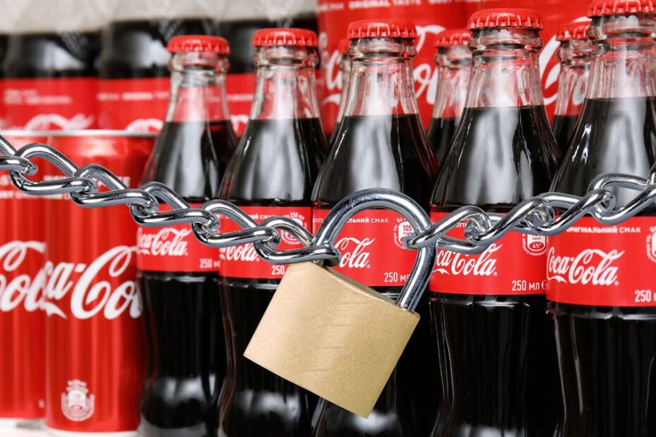 Coca Cola închidere unități și concedieri în 2025