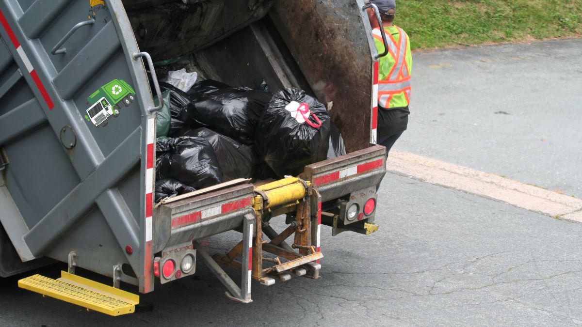 Român mort în Bremen în camionul de gunoi