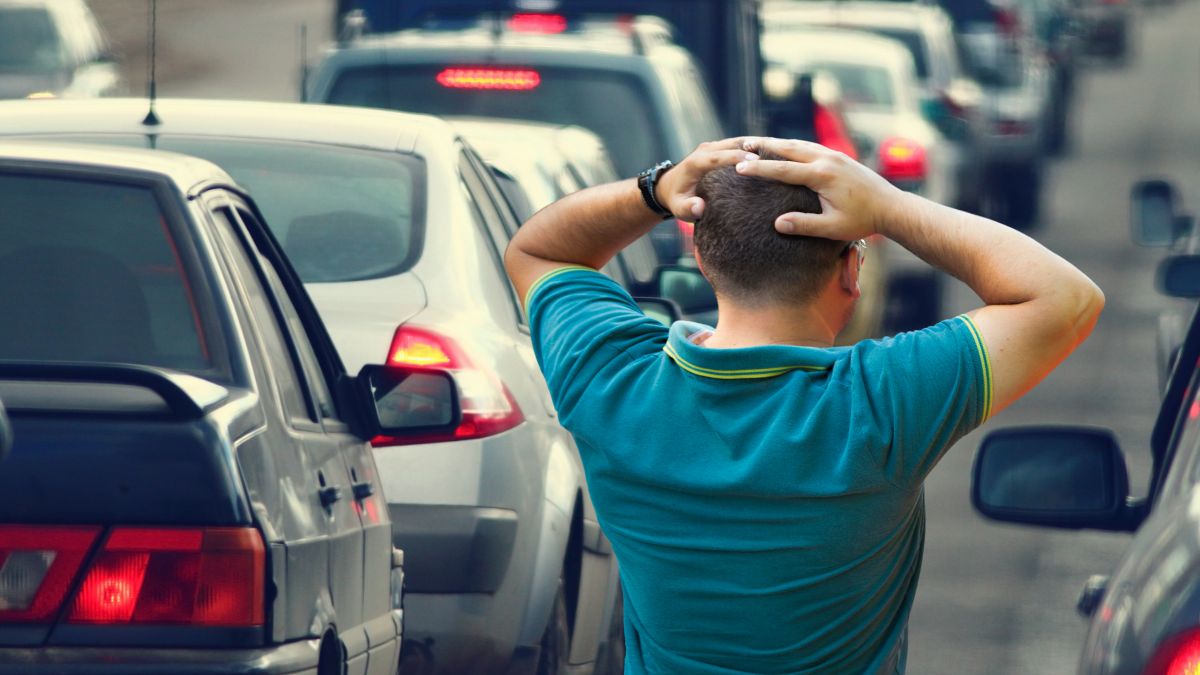 Șofer disperat de blocajul în trafic