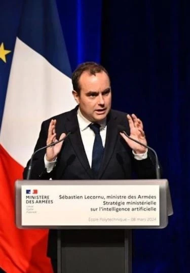 Lecornu dimisisoni