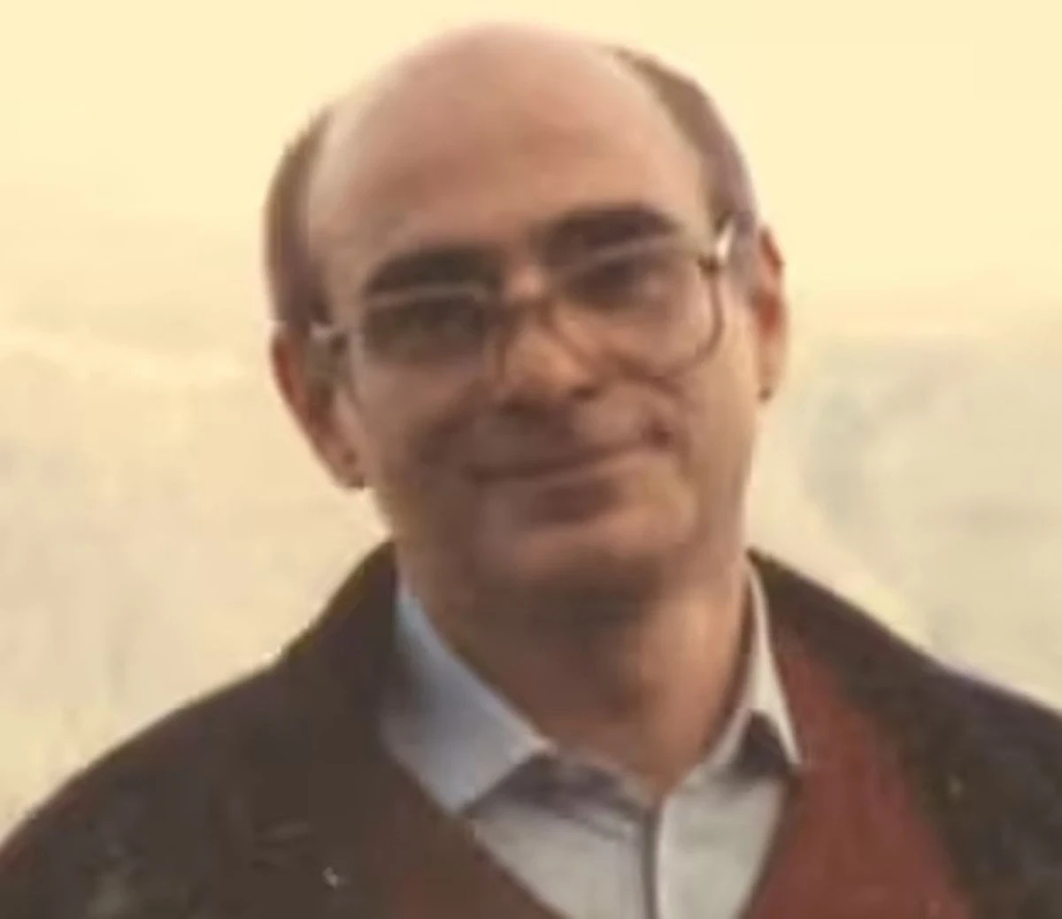 se sapă pentru a căuta corpul judecătorului