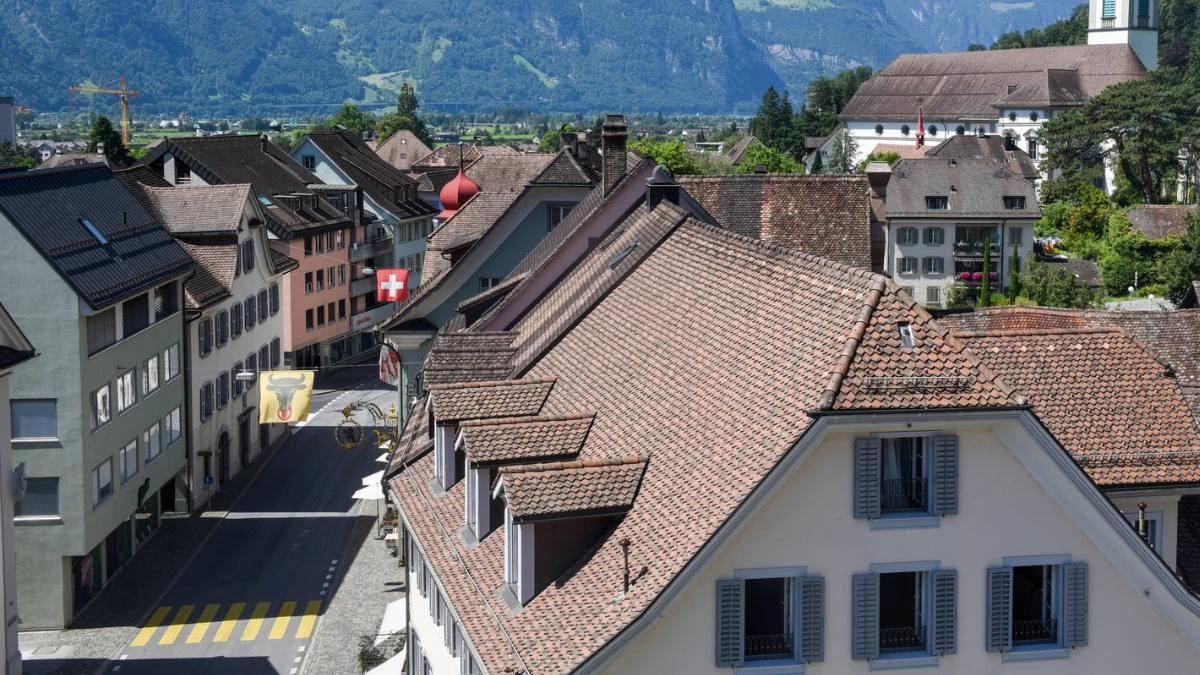 salarii mari oferite ăn Liechtenstein