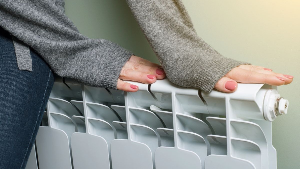 Încălzire oprită, casă rece: de ce nu rămâne căldura în casă?