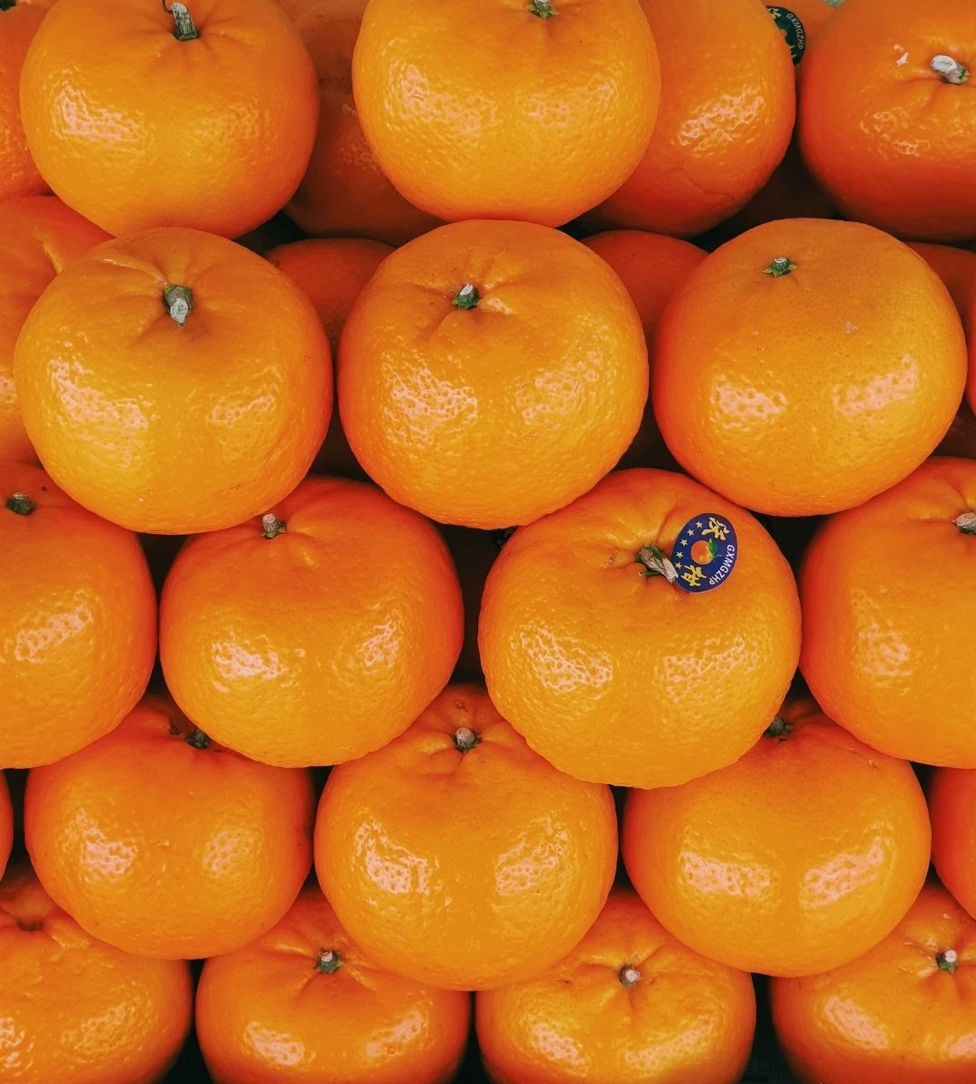 Mandarine în plasă în supermarketuri. Iată de ce nu ar trebui niciodată să le cumperi