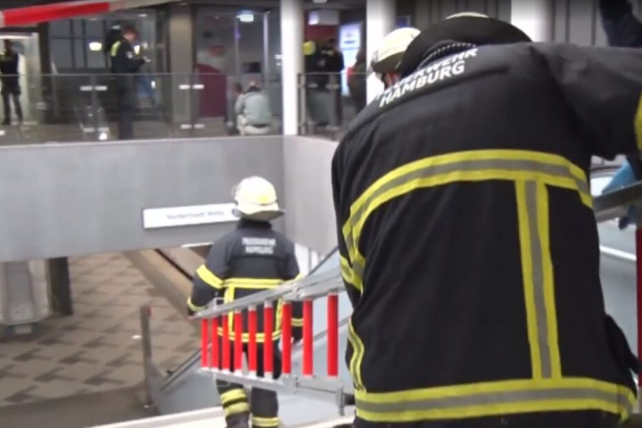 Incident grav metrou Hamburg