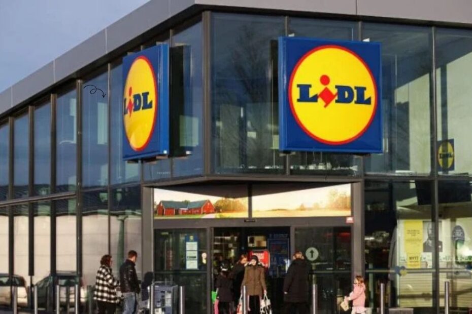 De ce casierii de la Lidl se mișcă atât de repede?