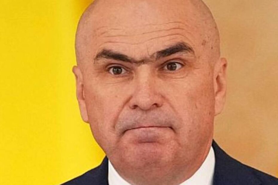 România a intrat în recesiune. Foto: Premierul Ilie Bolojan