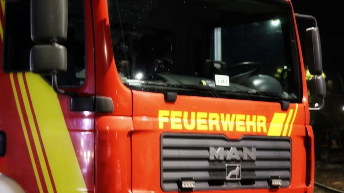 Incendiu uriaș într-un zgârie-nori din Berlin - fum dens și flăcări