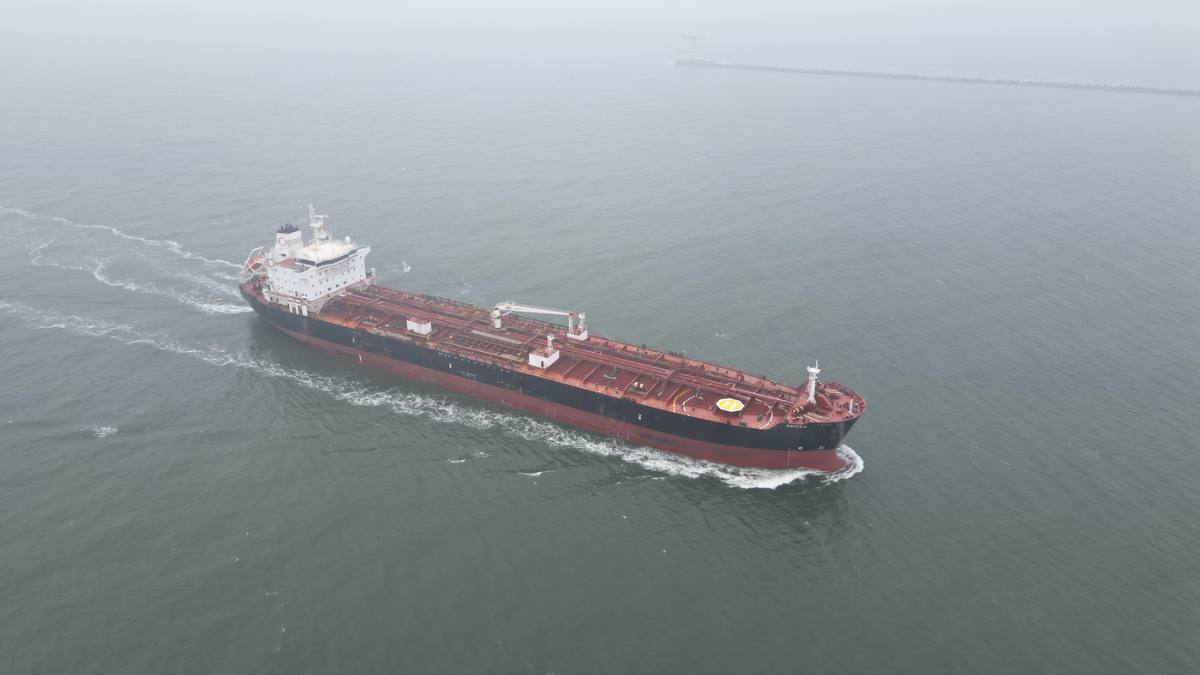 Iranul amenință dolarul: strategia din Strâmtoarea Ormuz