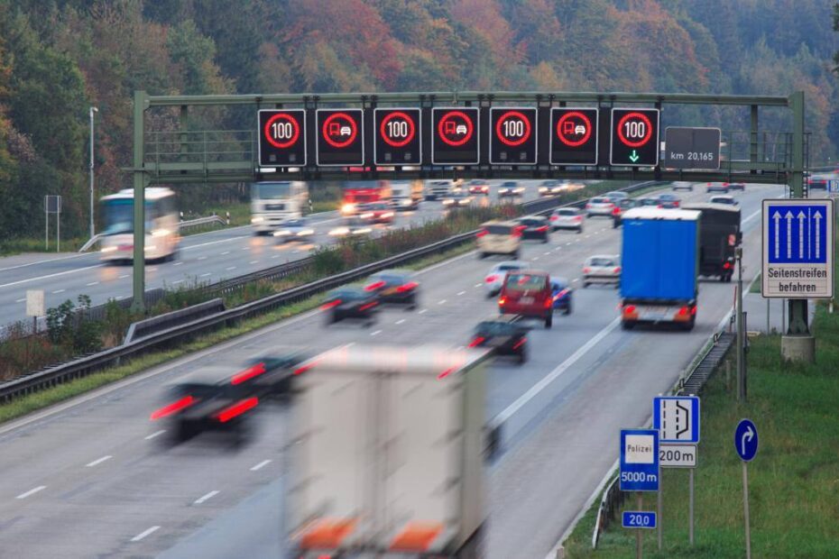 Limite de viteză pe autostrăzile germane mai 2026