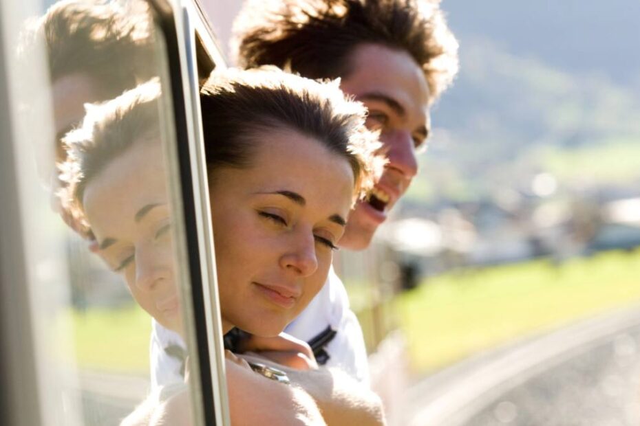 UE oferă tinerilor 40.000 de bilete de tren