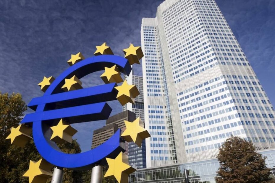 Euro, adio bancnotelor vechi