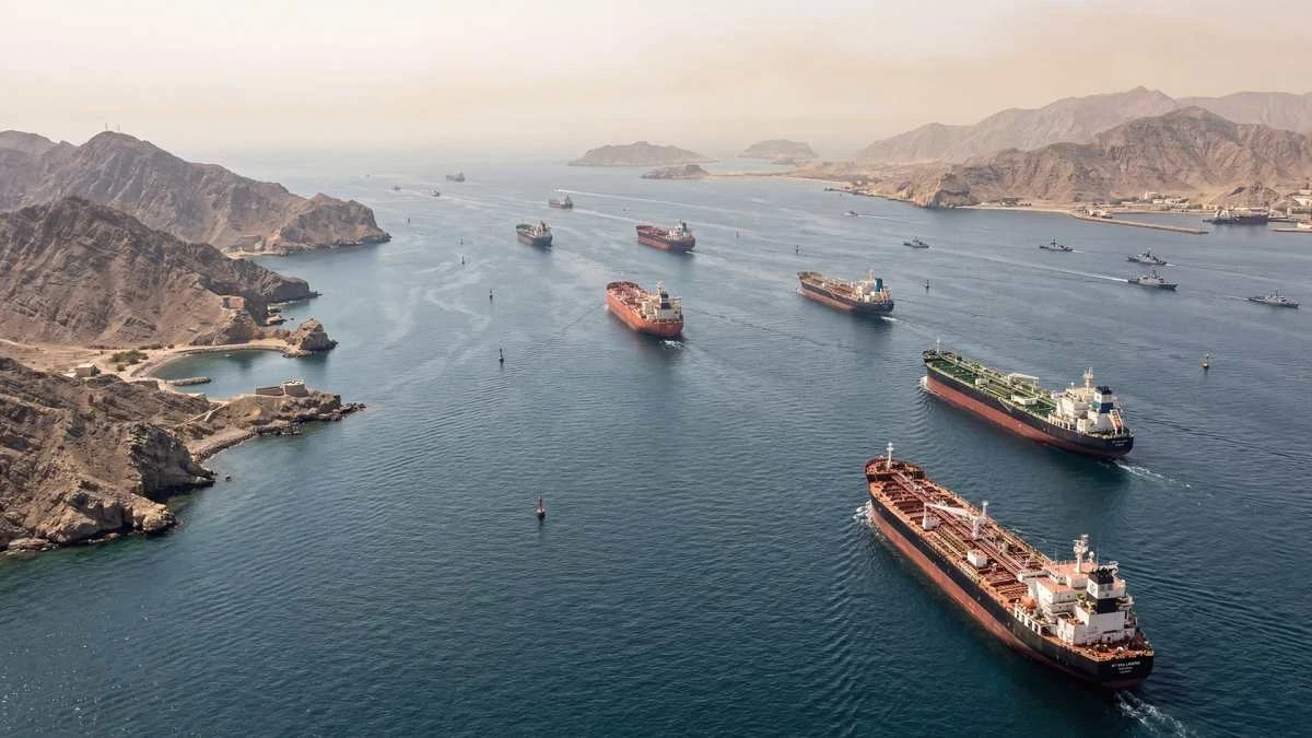 Strâmtoarea Ormuz închisă din nou