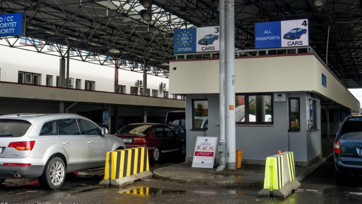 Țara vecină suspendă acordul Schengen