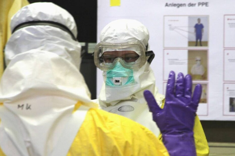 focar Ebola urgență globală