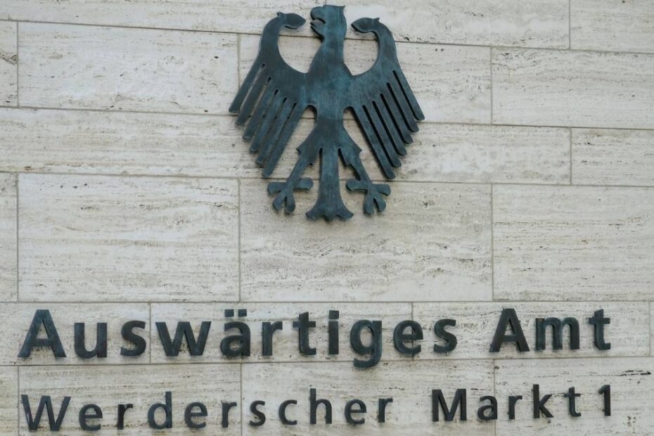 Germania l-a convocat pe ambasadorul rus